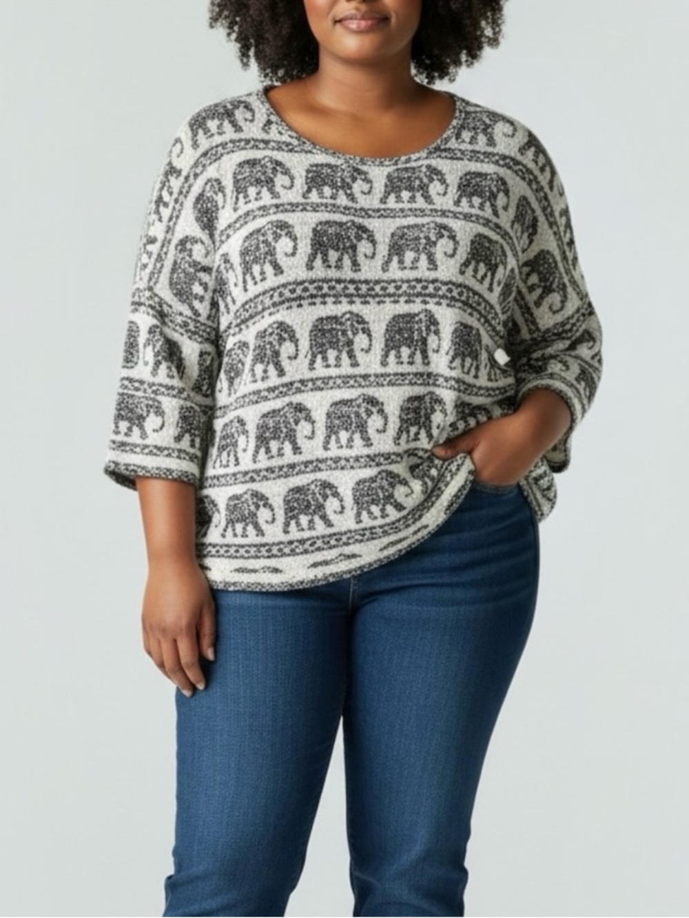 Cato Woman Elephant Print Knit Lightweight Sweater Pullover Top Plus Size 26/28W